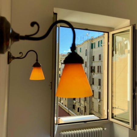 Termini Station Little House Apartment โรม ภายนอก รูปภาพ