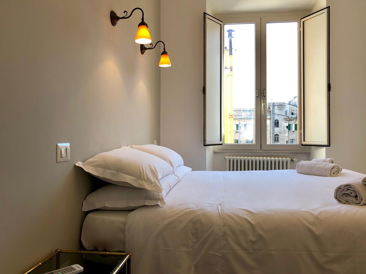 Termini Station Little House Apartment โรม ภายนอก รูปภาพ